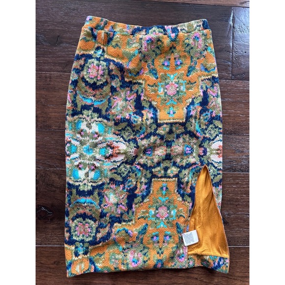 Maeve Dresses & Skirts - Maeve Anthropologie Tapestry Print Pencil Skirt Orang Green Medallion Midi Small